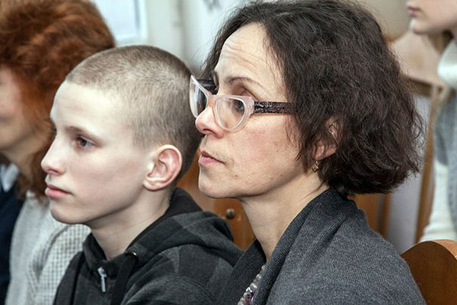 Победитель олимпиады Савва Пятков с мамой